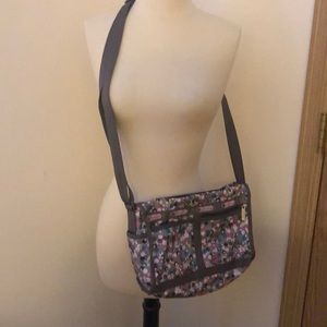 Cute LeSortsac gray and pink design.